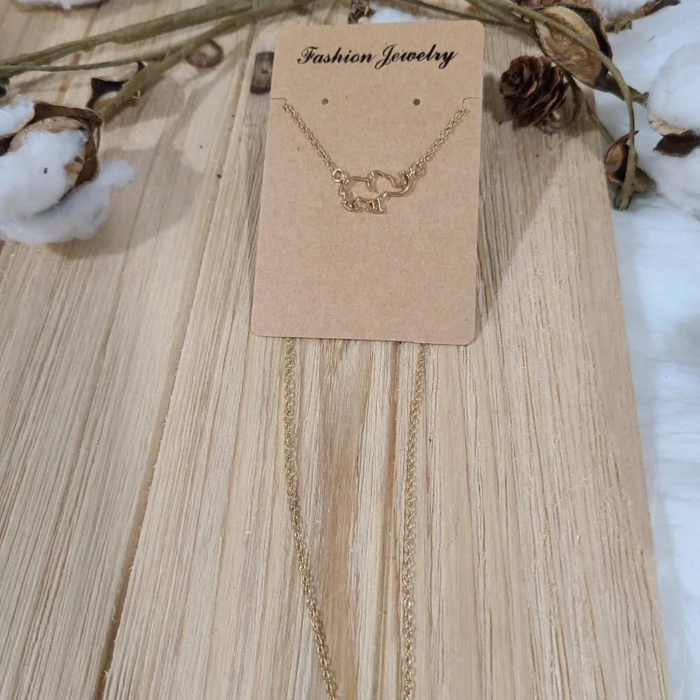 🐘🐘NEW🐘🐘VERY NICE!! Hollow Elephant Necklace in GOLD Plating 🐘🐘 - Picture 11 of 13